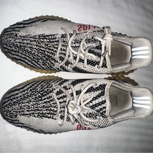 Yeezy Boost 350 zebra size 9 1/2 men